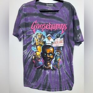 Goosebumps raw neckline seam Graphic T-Shirt size large